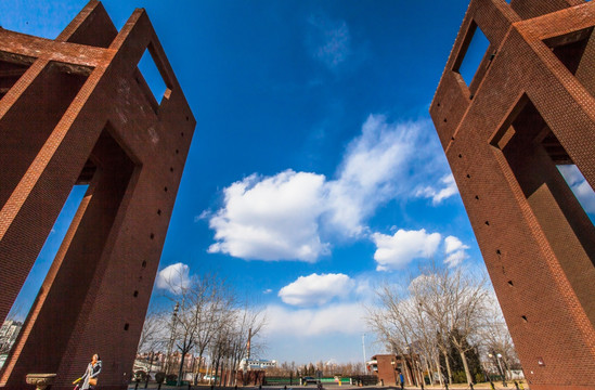 天津科技大学