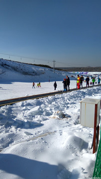 滑雪场，冬季户外运动场