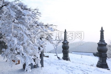 黑麋峰国家森林公园雪景雾凇图