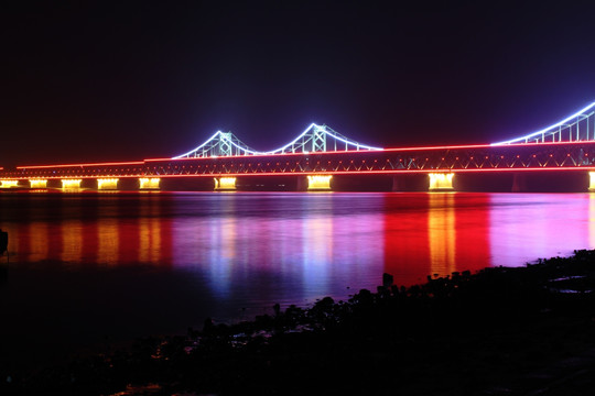 丹东 鸭绿江大桥 夜景