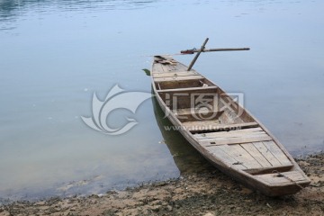 小木船小渔船