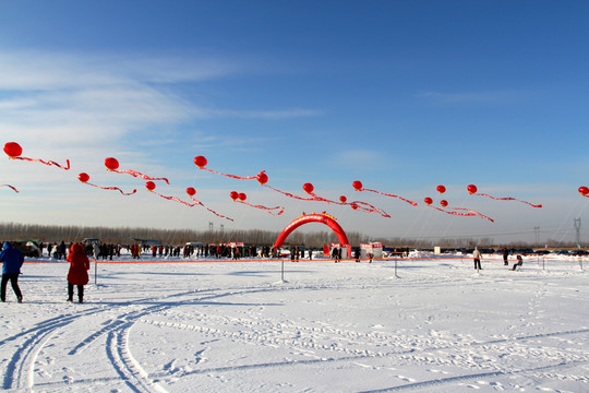 冬季雪地庆典