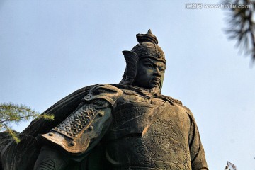 黄鹤楼 岳飞像