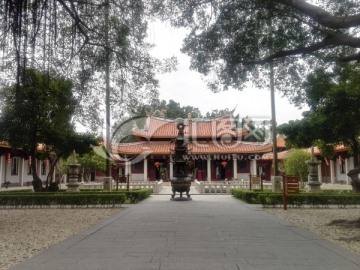 寺庙庭院