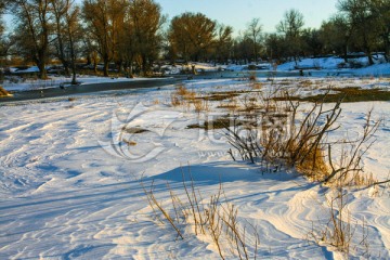 冬季风光荒野积雪