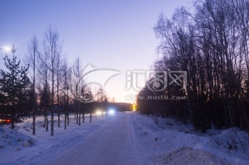 道路 夜景