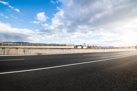 机场高速公路