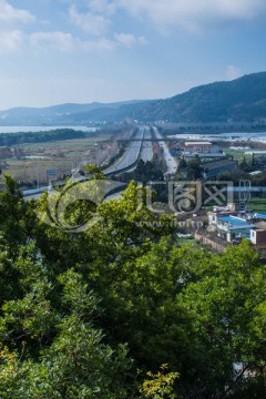 高海公路远眺