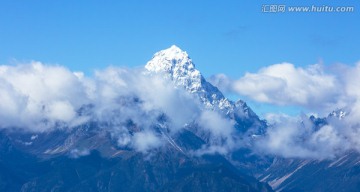 高原雪山