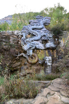 中国龙园林雕塑图片