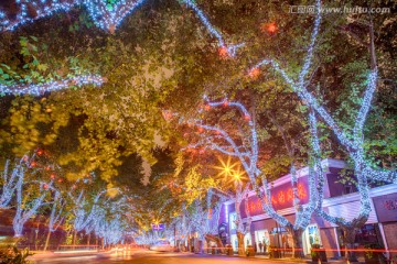 繁华街市夜景