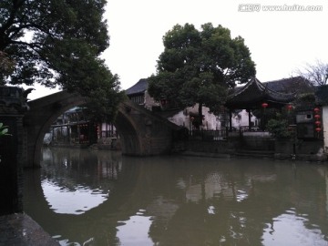 烟雨古镇