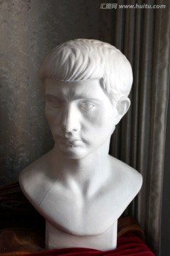 石膏像 雕像 罗马青年