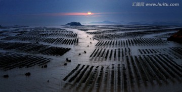 海上日出