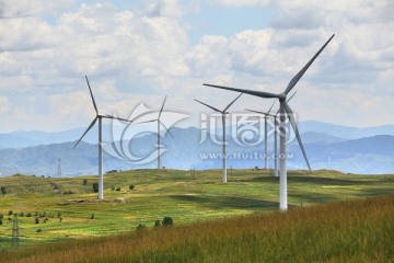 草原上的风车 风力发电