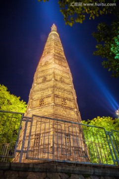 杭州西湖保俶塔夜景