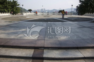 长江地标 合江门广场