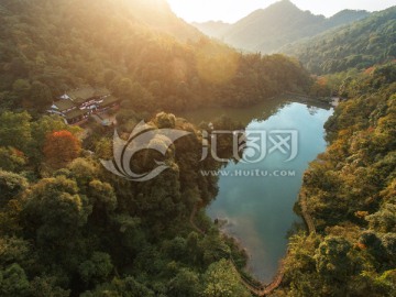 都江堰青城山月沉湖秋色