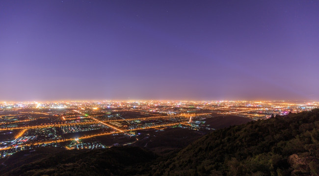 西山远眺北京城西城区夜景