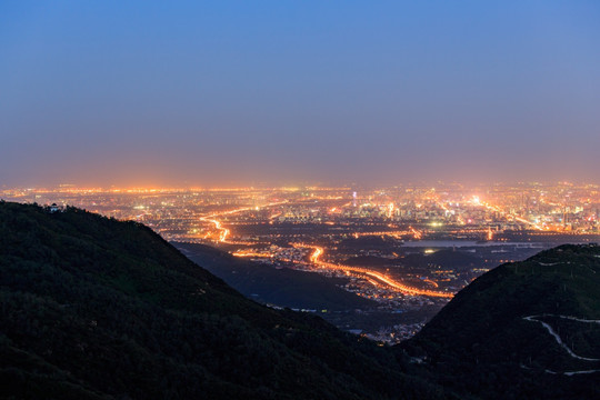 西山远眺北京城西城区夜景