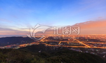 西山远眺北京城西城区夜景