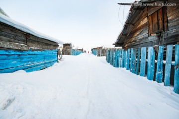 东北乡村雪景