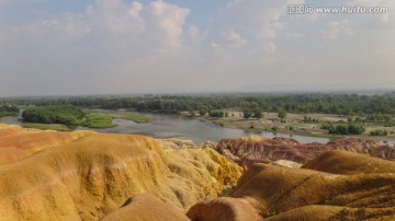 雅丹地貌 五彩滩