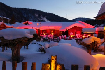 雪乡 夜景 灯光 红灯 灯笼