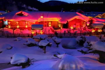 雪乡 夜景 灯光 红灯