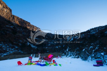 轿子雪山游乐场