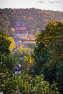 远眺净慈禅寺