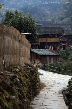 地笋苗寨 湘西 少数名族 山寨