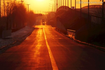 夕阳 公路 光影