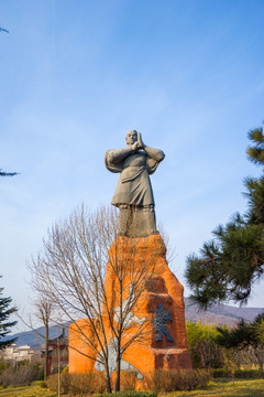 少林寺迎客僧像