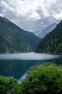 高山湖泊天池