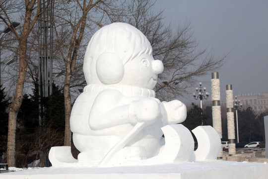 雪雕 雪 冬天 卡通