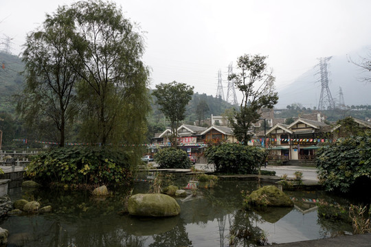 重建后的映秀