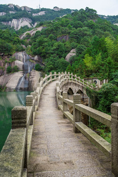 太姥山石桥