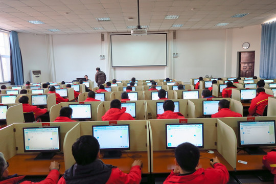 计算机考试 电教室 计算机教学