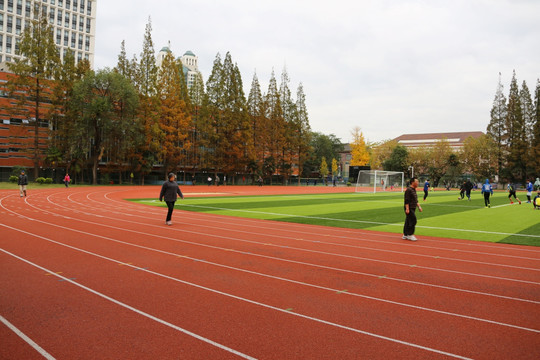 上海交通大学足球场