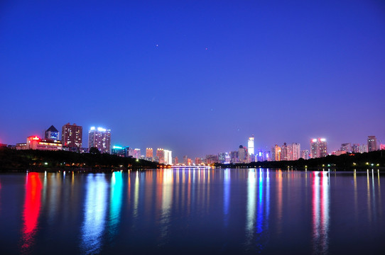 城市夜景