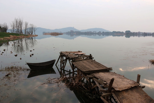 东湖绿道风景