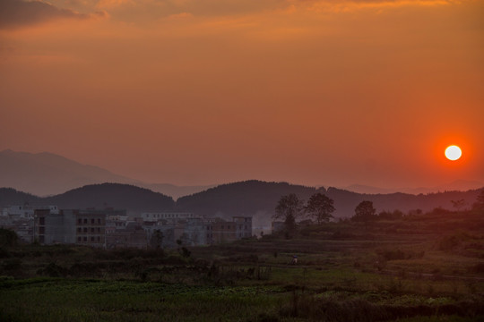 乡村夕阳