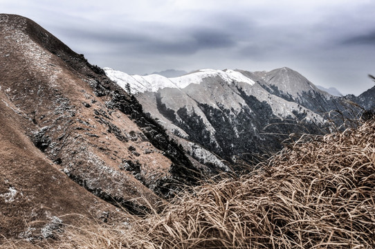 高山山脉