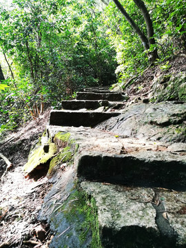 笔架山公园登山道