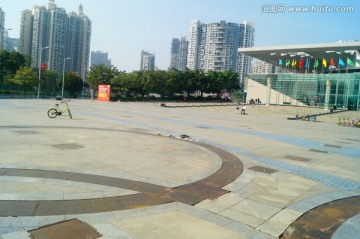 深圳宝安体育中心广场