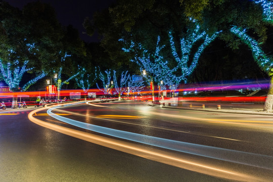 滨江路夜景