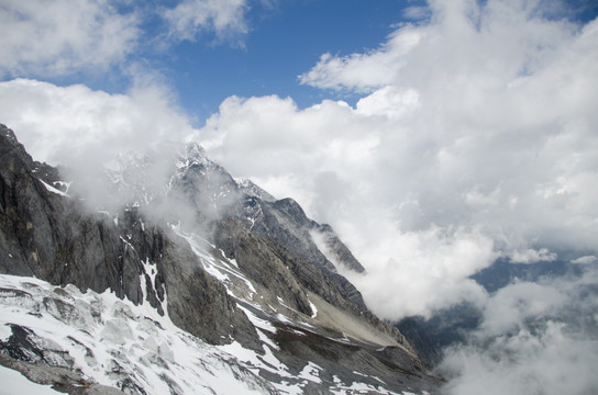 玉龙雪山