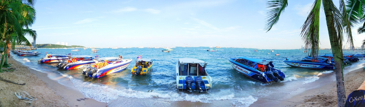 热带海滩全景图