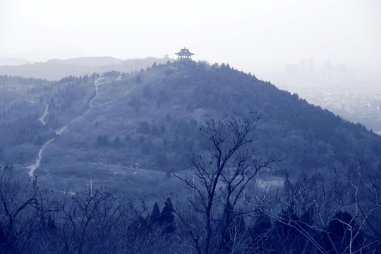 水墨意境山水